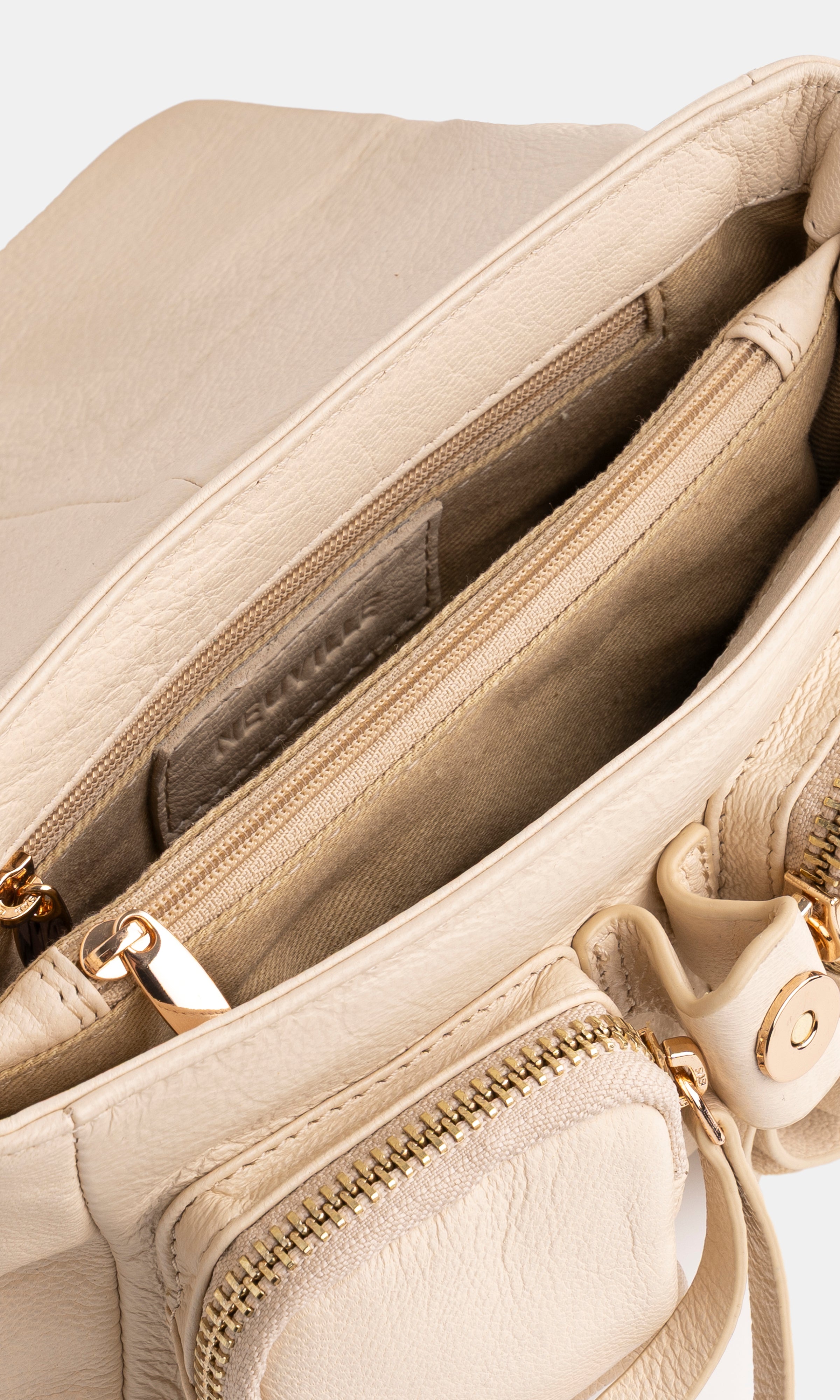 Max Mini Ivory (gold). inside detailed photo