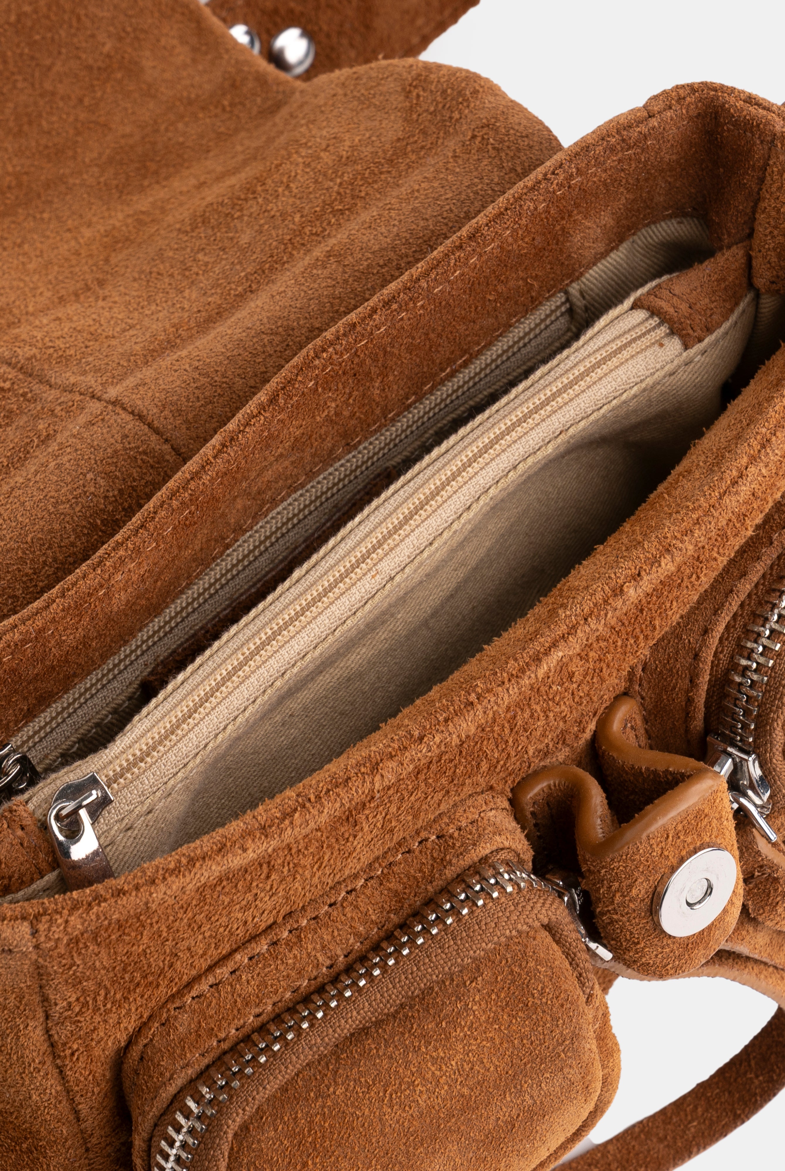 Max Mini Suede Caramel Neuville. inside detail photo