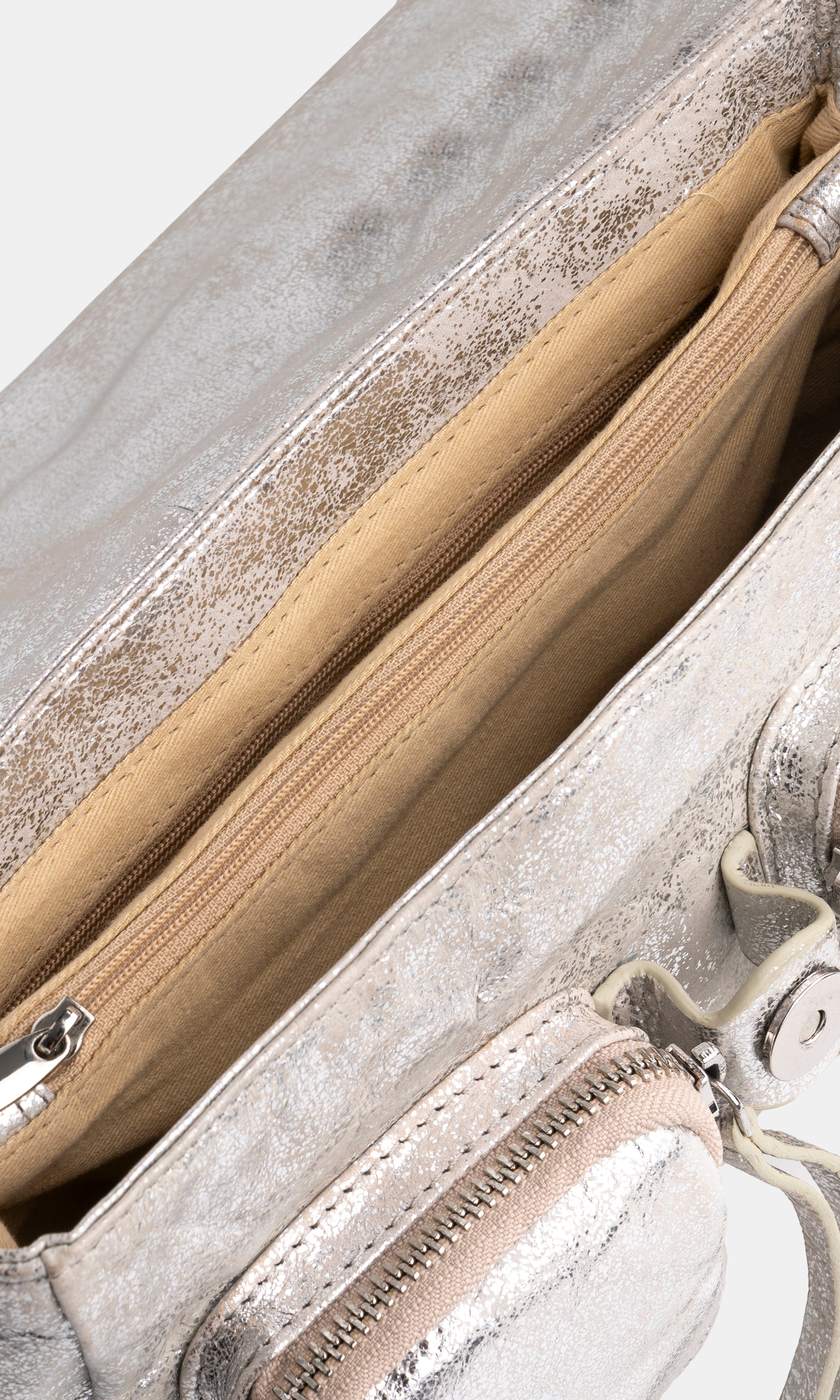 Maxke Sand Gold Leather shoulder - and crossbody bag of the brand Neuville. Detailed photo