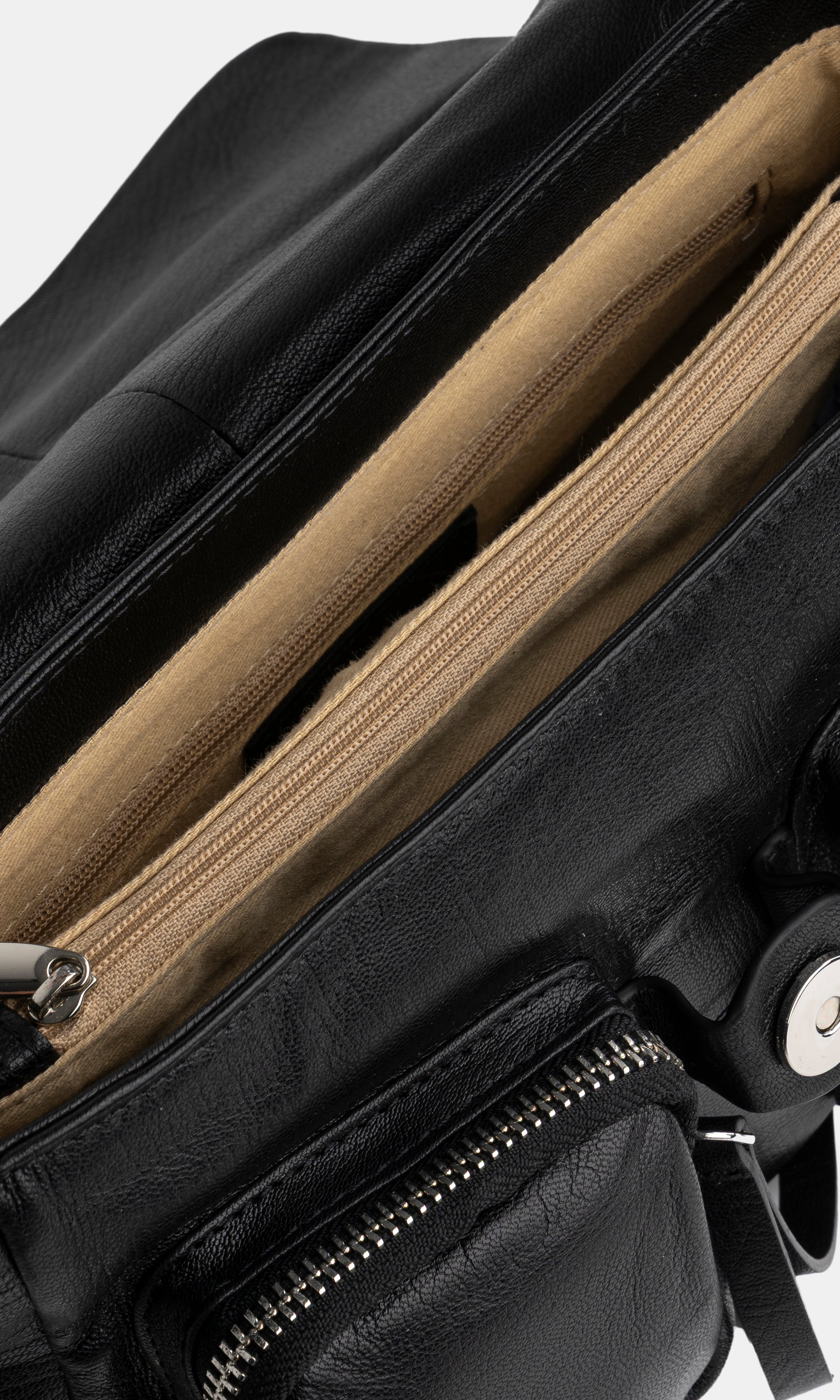 Maxke Black Leather shoulder - and crossbody bag of the brand Neuville. Detailed photo