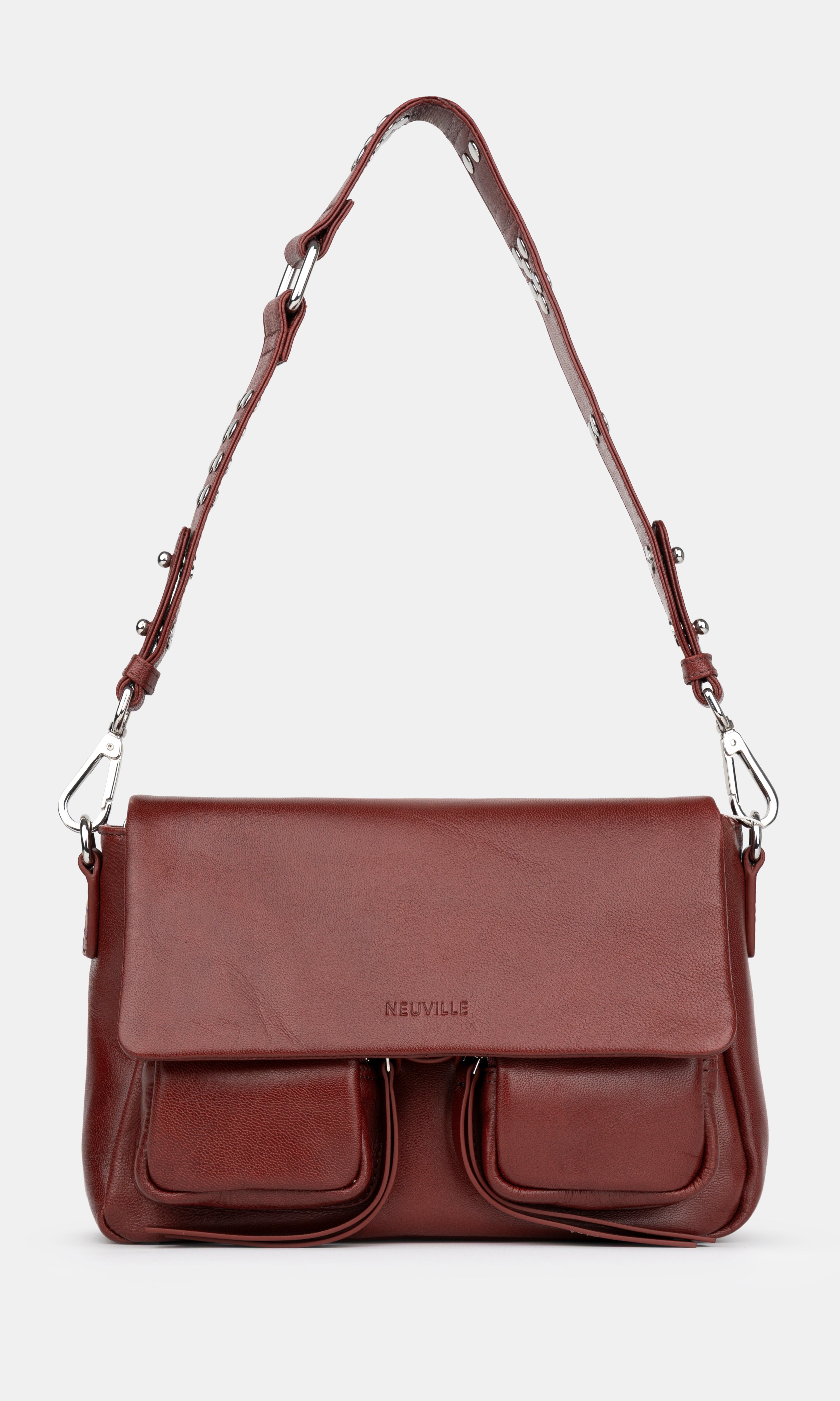 Maxke  Burgundy Leather shoulder - and crossbody bag with silver hardware of the brand Neuville. Front photo with strap